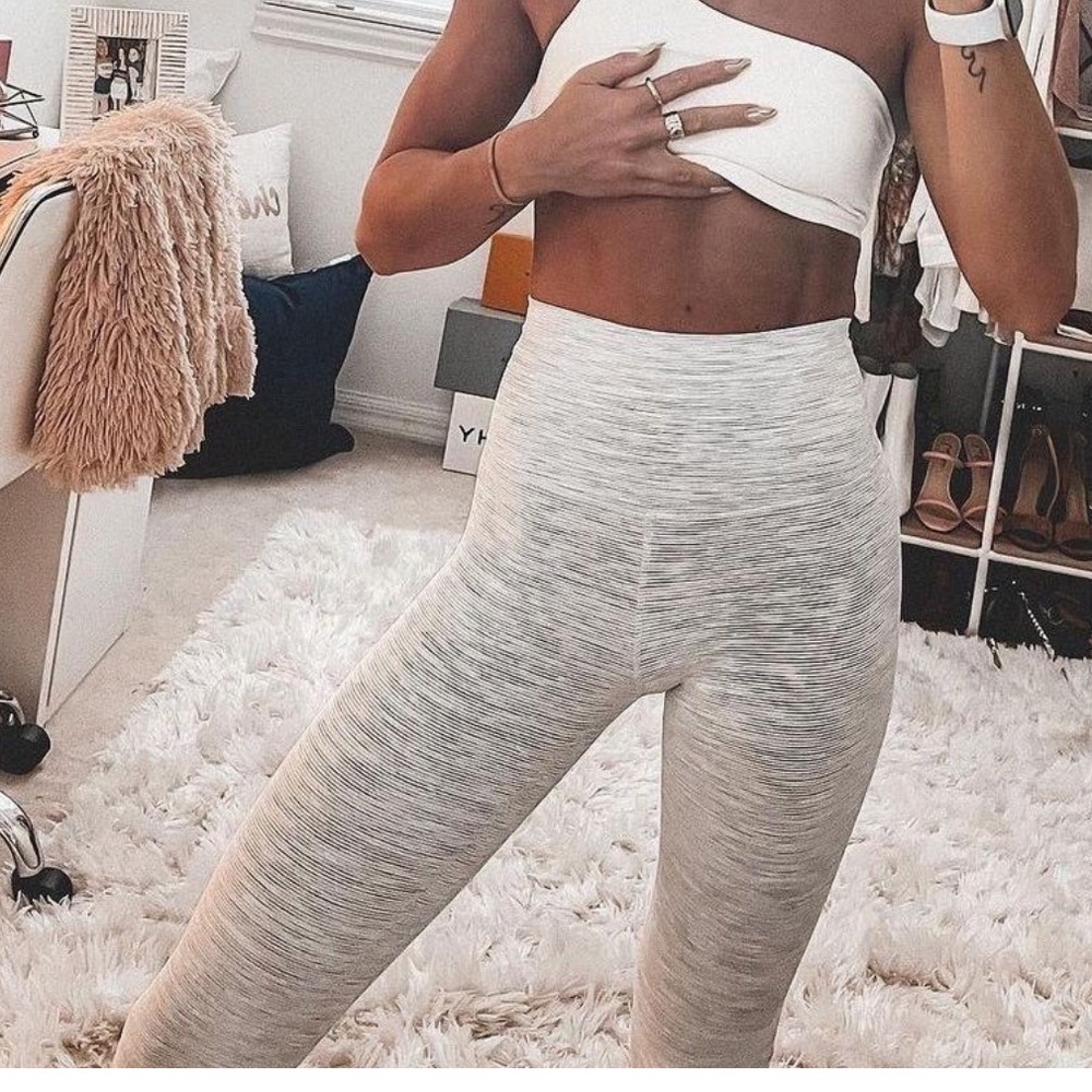 Lululemon Wunder Under Luxtreme Scallop